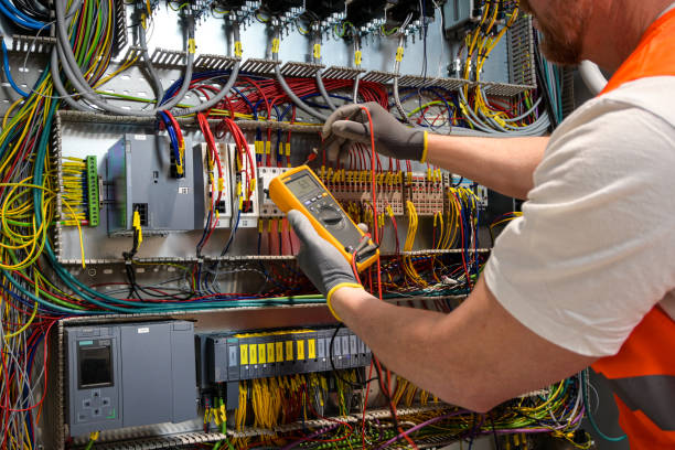 Best Licensed Electrician  in Forest Hills, TN